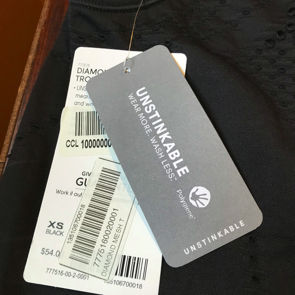 Athleta Diamond Mesh Trophy Tank - Picture 5 of 7
